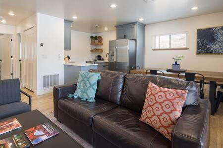 모아브 Near Downtown Stylish 2Br With Amazing Patio - 6 빌라 외부 사진
